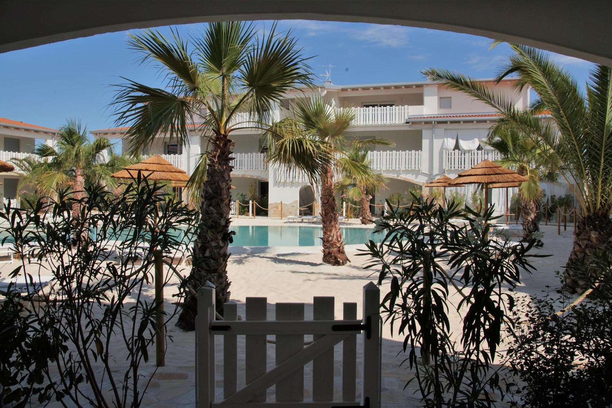 Apartment Cala Blu Con Piscina-centralissimo Lido di Jesolo
