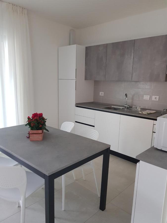 Cala Blu Con Piscina-centralissimo Apartment